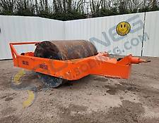 Aveling Barford COMPACTEUR TRACTE Aveling Barford COMPACTEUR TRACTE