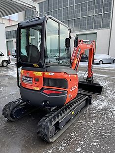 Kubota U27-4