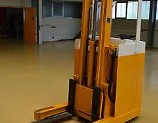 Wagner ESSM1250 Elektro Schubmaststapler